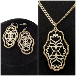 Necklace & Earrings Set Gold Tone Chain Cream Enamel Nicole by Nicole Miller